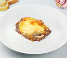 Мясо по-французски