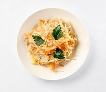Салат Капустный с брусникой