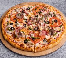 Мясная по-балкански 30 см