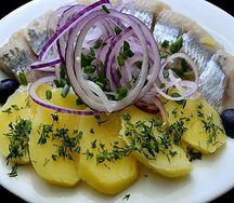 Сельдь с картофелем