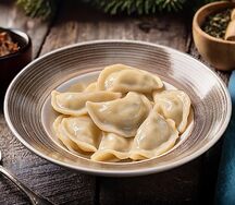 Вареники с картофелем и лесными грибами