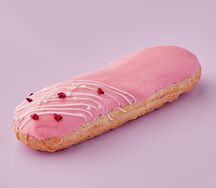 Эклер малиновый