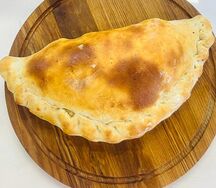 Кальцоне Горячо и вкусно