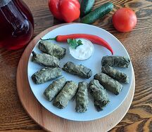 Долма со сметаной