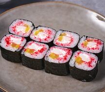 Классический с крабом и такуаном