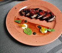 Вырезка из свинины под фирменным ягодным соусом