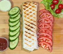Шаурма Фирменная с курицей халяль