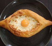 Хачапури по-аджарски