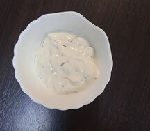 Соус чесночно-сметанный