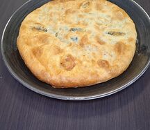 Хачапури со шпинатом и сыром