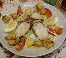 Цезарь с курицей