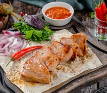 Шашлык из cвинoй шейки 