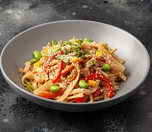 Лапша рисовая с овощами