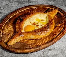 Хачапури по-аджарски