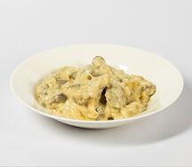 Куриные желудочки в соусе