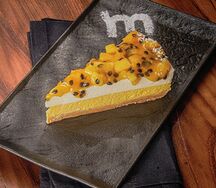 Чизкейк Манго-маракуйя