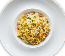 Рис с креветками и овощами