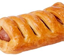 Слойка с сосиской