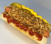 Датский хот-дог с сосиской из индейки