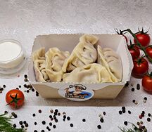Вареник с клубникой