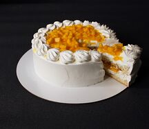 Торт лимонный с манговым курдом