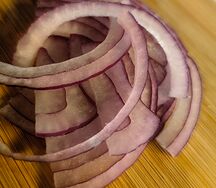 Красный лук