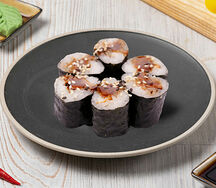 Маки с угрем