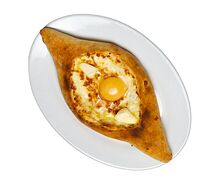 Хачапури Лодочка с яйцом