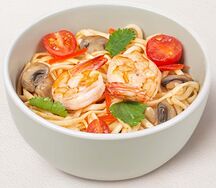 Wok Том ям с креветкой L