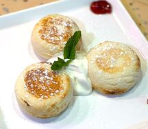 Сырники с вишневой начинкой