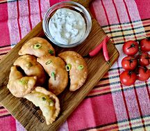 Посикунчики с соусом тартар