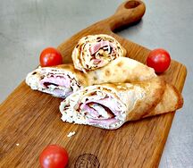 Блин с ветчиной и сыром
