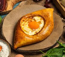 Хачапури по-аджарски с грибами