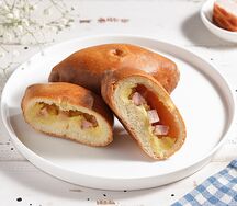 Пирожок сдобный Картошка с грудинкой