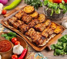 Свиные ребра с картошкой