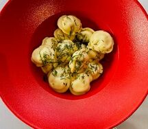 Пельмени со сметаной