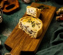 Киш с курицей и грибами