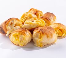Рулетики с сыром