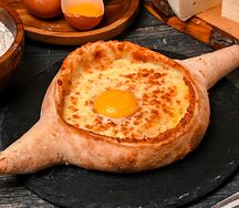 Хачапури по-аджарски
