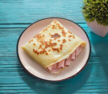 Блин с ветчиной и сыром
