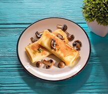 Блин - Шампиньоны с сыром и жареным луком