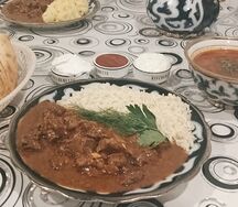 Гуляш из говядины с рисом
