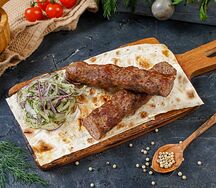 Люля-кебаб из баранины на углях 