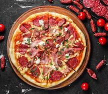 Пицца мясная