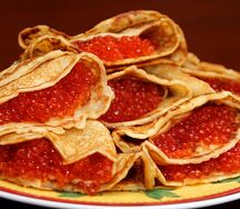 Блинчики с красной икрой