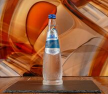 Вода без газа