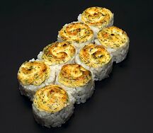 Запеченный ролл Цезарь