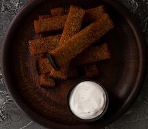 Гренки ржаные чесночные