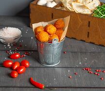 Сырные медальоны