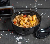 Тяхан с креветкой и лососем